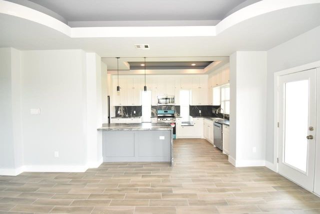 18809 Warrior Road, Galveston, TX 77554