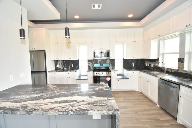 18809 Warrior Road, Galveston, TX 77554