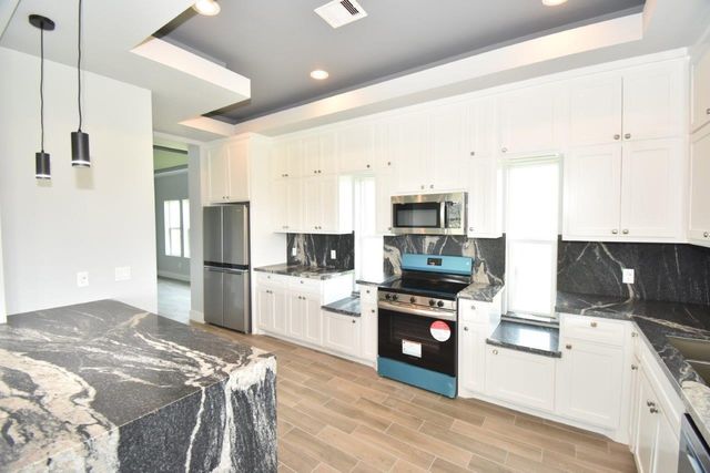 18809 Warrior Road, Galveston, TX 77554