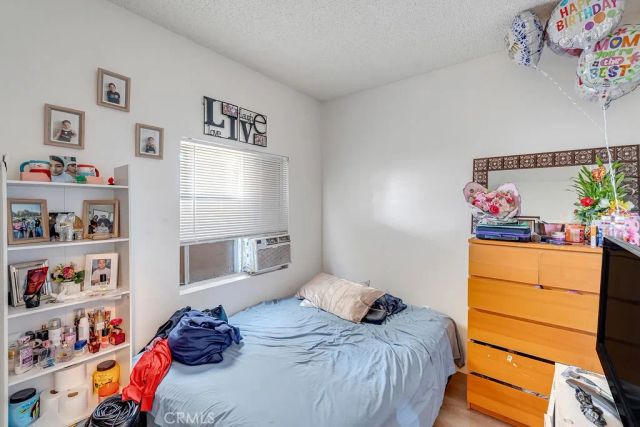 139 E 41st Pl, Los Angeles, CA 90011