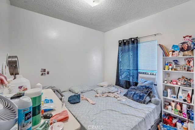 139 E 41st Pl, Los Angeles, CA 90011