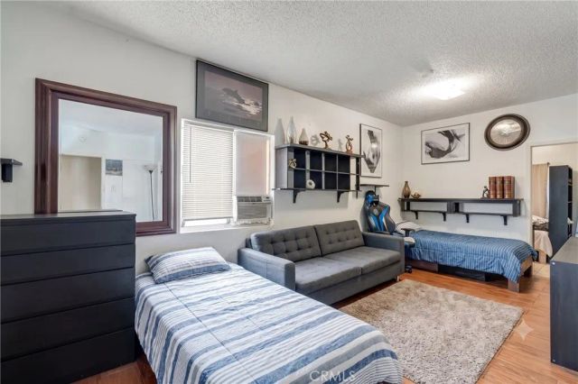 139 E 41st Pl, Los Angeles, CA 90011