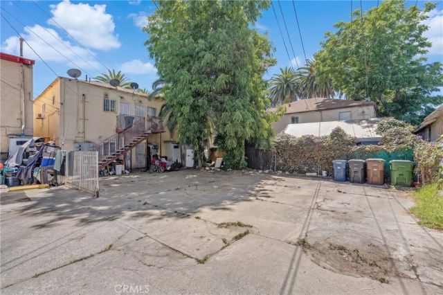 139 E 41st Pl, Los Angeles, CA 90011