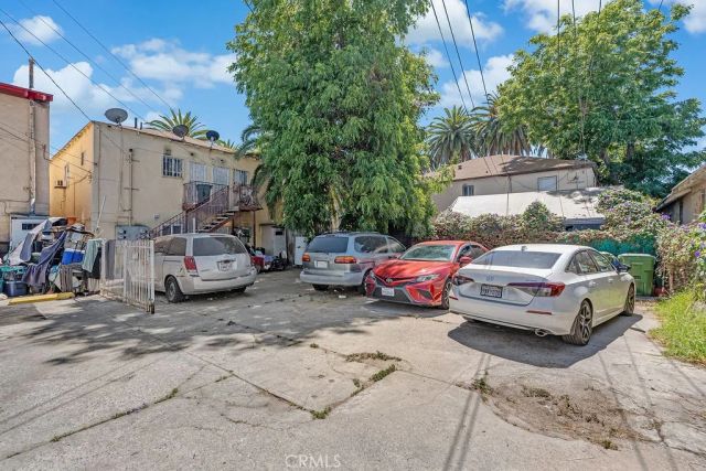 139 E 41st Pl, Los Angeles, CA 90011