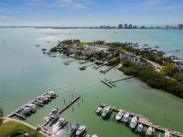 100 OAKMONT LANE 106, Belleair, FL 33756