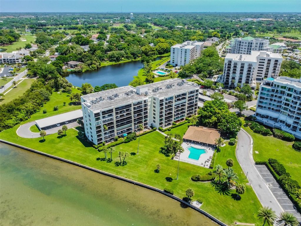 100 OAKMONT LANE 106, Belleair, FL 33756