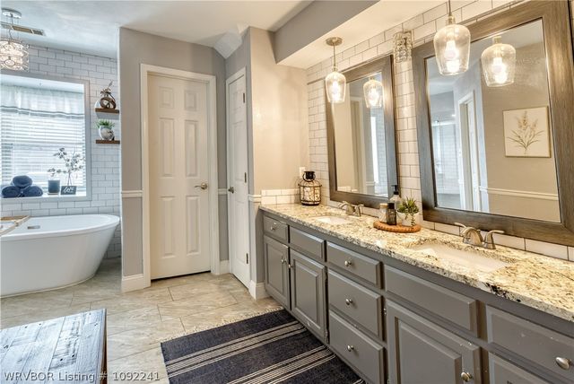 10600 Harrow Heath Street, Fort Smith, AR 72908