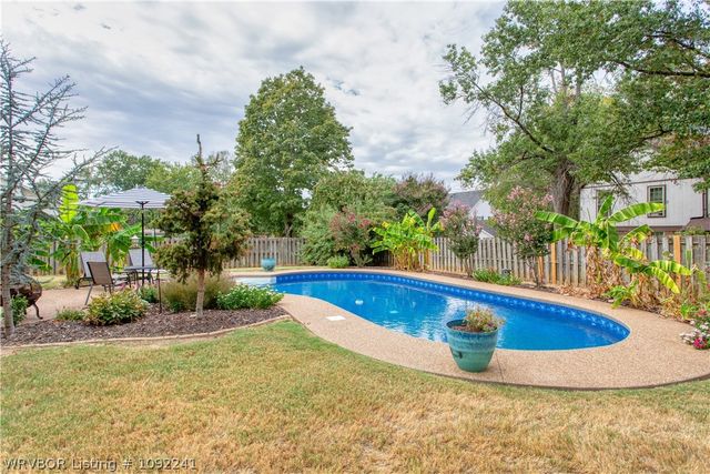 10600 Harrow Heath Street, Fort Smith, AR 72908
