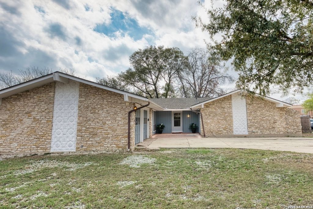 130 harrow, San Antonio, TX 78227