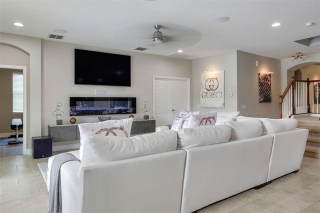 19426 WHISPERING BROOK DRIVE, Tampa, FL 33647