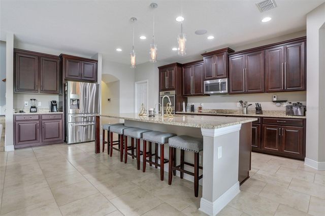 19426 WHISPERING BROOK DRIVE, Tampa, FL 33647