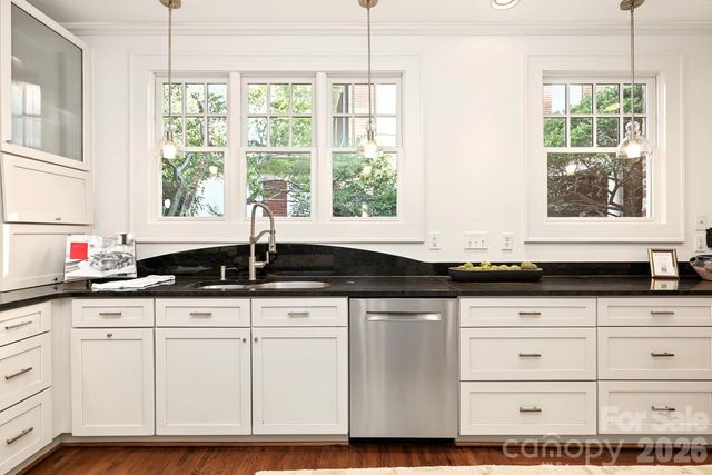 723 Berkeley Avenue, Charlotte, NC 28203