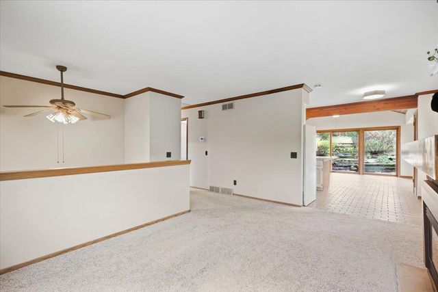 2621 Mission Circle, Madison, WI 53713