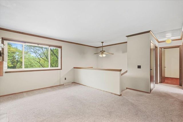 2621 Mission Circle, Madison, WI 53713