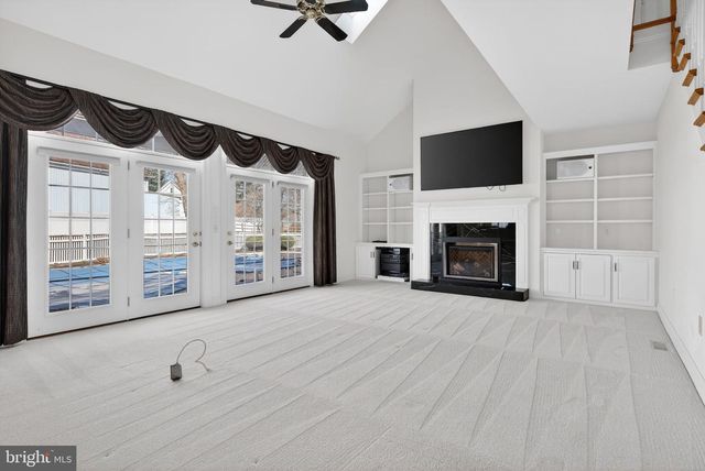 1137 OAKMONT DR, Lancaster, PA 17601