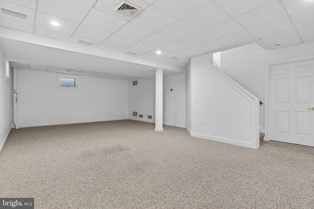 1137 OAKMONT DR, Lancaster, PA 17601