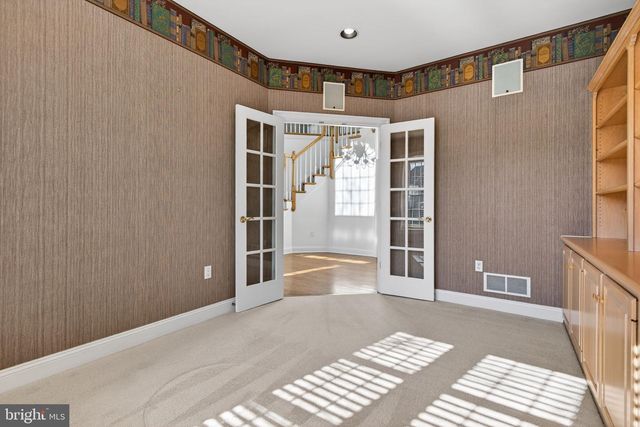 1137 OAKMONT DR, Lancaster, PA 17601