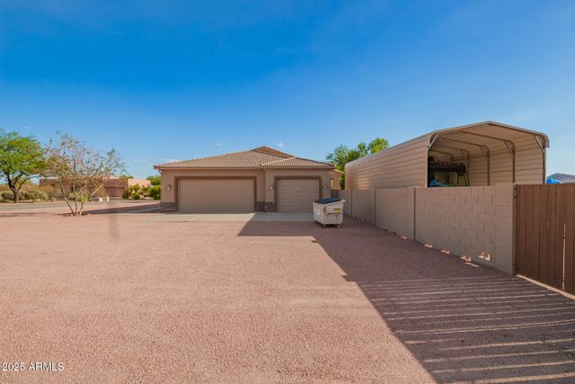 38022 N 2ND Avenue, Phoenix, AZ 85086