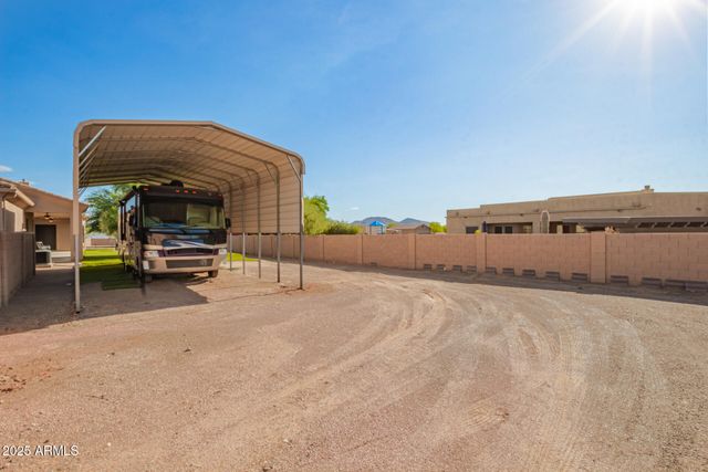 38022 N 2ND Avenue, Phoenix, AZ 85086