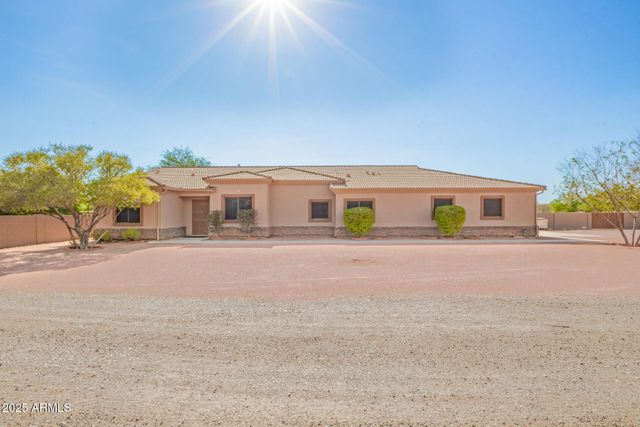 38022 N 2ND Avenue, Phoenix, AZ 85086