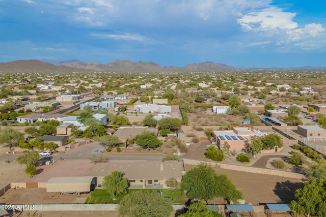 38022 N 2ND Avenue, Phoenix, AZ 85086