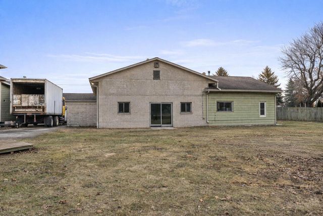 N9090 Dairyland DRIVE, Cleveland, WI 53015
