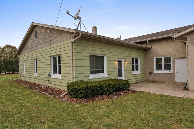 N9090 Dairyland DRIVE, Cleveland, WI 53015