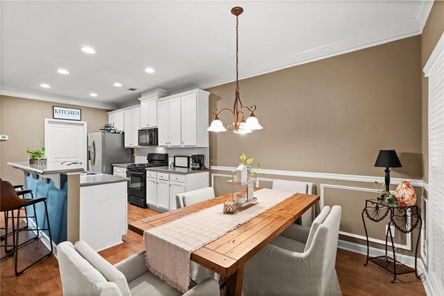 967 Cambron Commons Trace, Suwanee, GA 30024