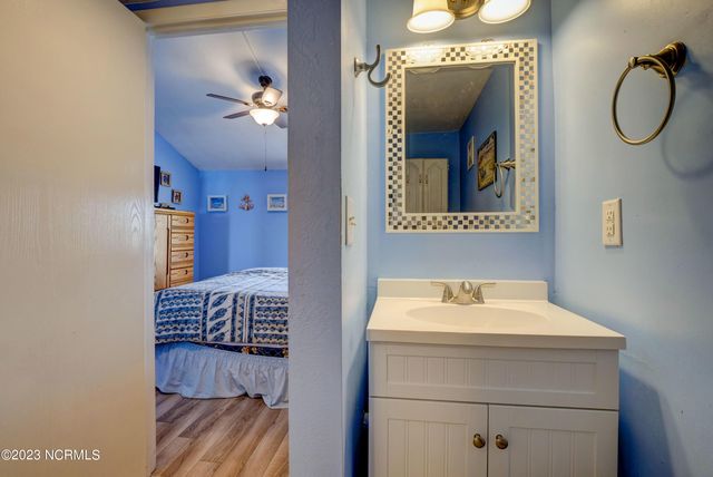 918 N New River Drive 132, Surf City, NC 28445