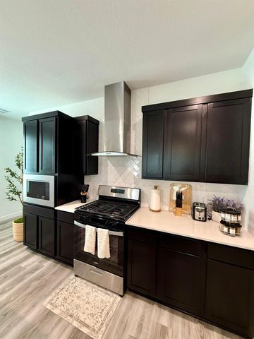 12308 Greenwood Gate Drive, Houston, TX 77047