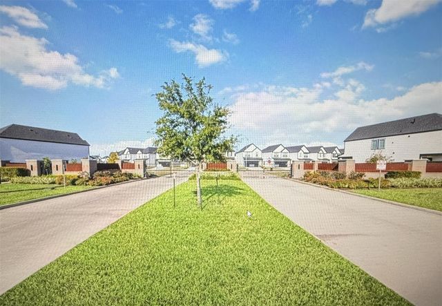 12308 Greenwood Gate Drive, Houston, TX 77047