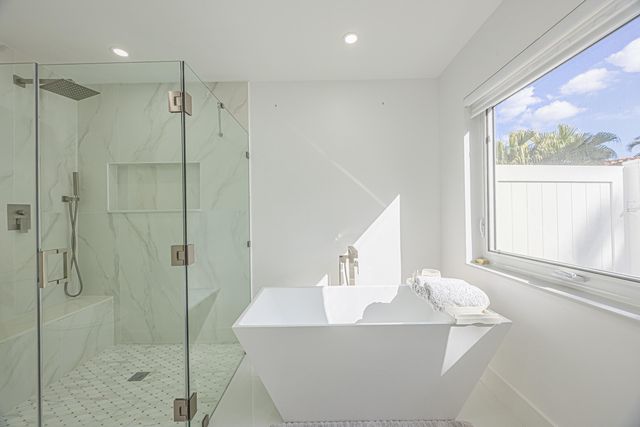 23246 L Ermitage Circle, Boca Raton, FL 33433