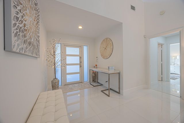 23246 L Ermitage Circle, Boca Raton, FL 33433