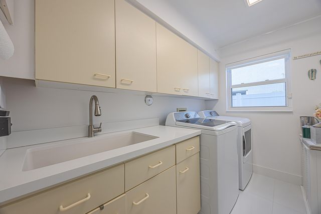 23246 L Ermitage Circle, Boca Raton, FL 33433