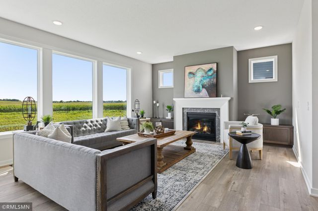 10115 Blackmoor Road, Woodbury, MN 55129