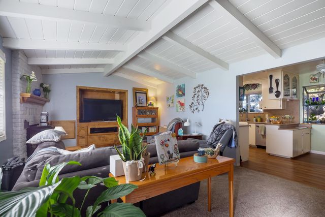 23404 N Bruella Rd, Acampo, CA 95220