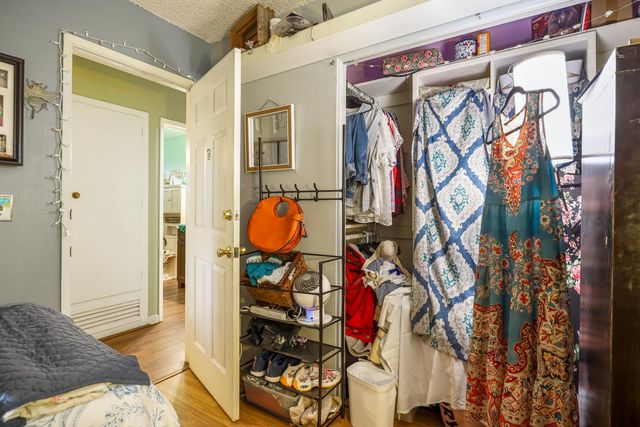 23404 N Bruella Rd, Acampo, CA 95220