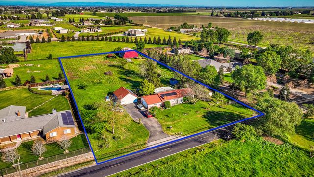 23404 N Bruella Rd, Acampo, CA 95220