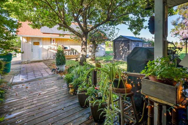 23404 N Bruella Rd, Acampo, CA 95220