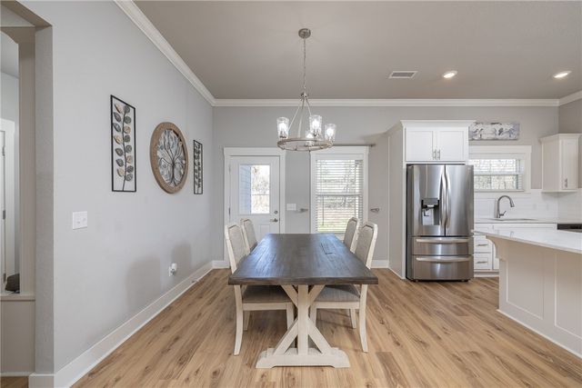 12 Hobkirk Drive, Bella Vista, AR 72715