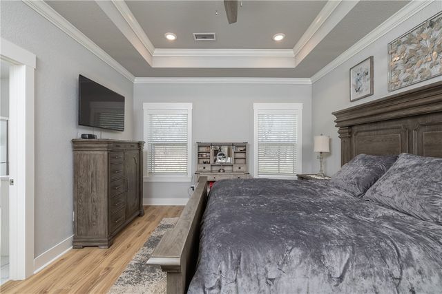 12 Hobkirk Drive, Bella Vista, AR 72715