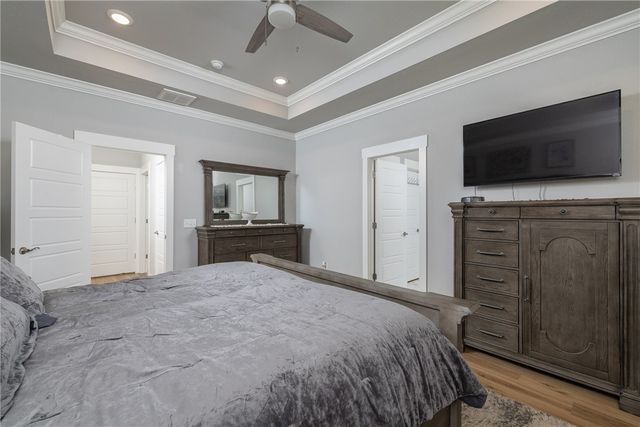 12 Hobkirk Drive, Bella Vista, AR 72715