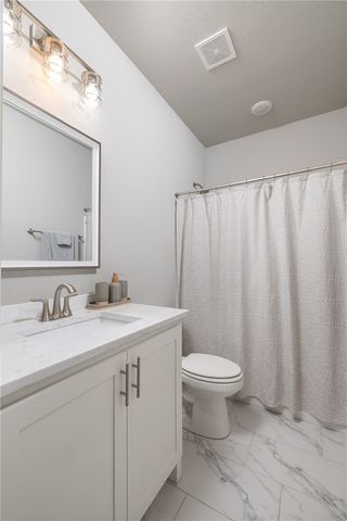 12 Hobkirk Drive, Bella Vista, AR 72715