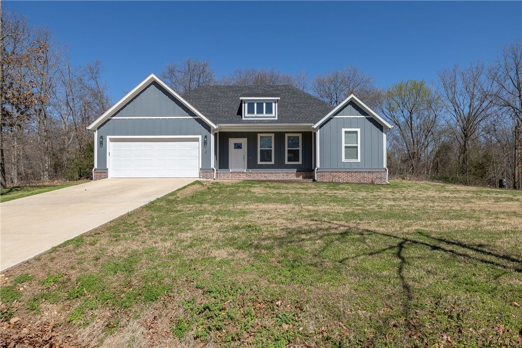 12 Hobkirk Drive, Bella Vista, AR 72715
