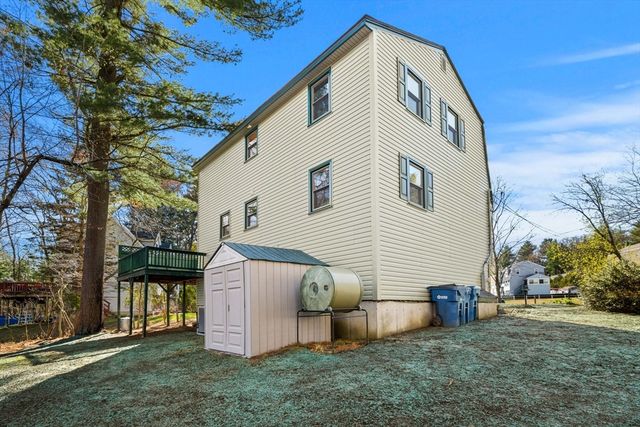 83 Cinnamon Circle, Tewksbury, MA 01876
