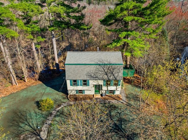 83 Cinnamon Circle, Tewksbury, MA 01876