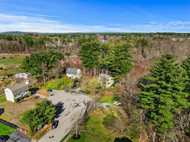 83 Cinnamon Circle, Tewksbury, MA 01876