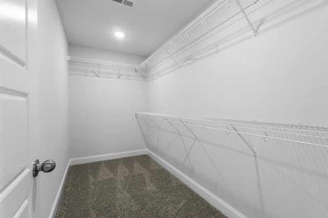 1013 Cherry Acres Dr, Clarksville, TN 37042