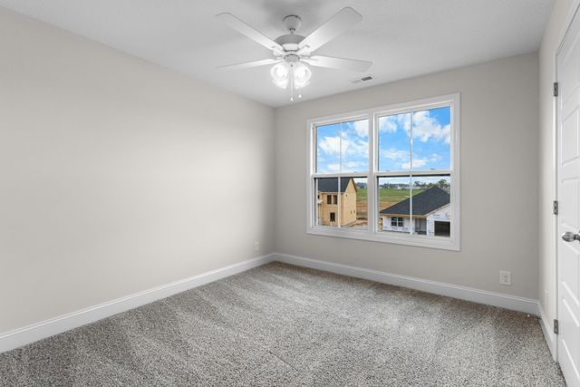 1013 Cherry Acres Dr, Clarksville, TN 37042