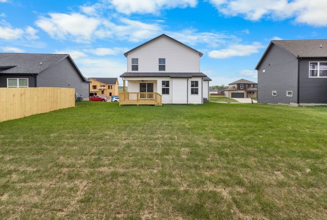 1013 Cherry Acres Dr, Clarksville, TN 37042